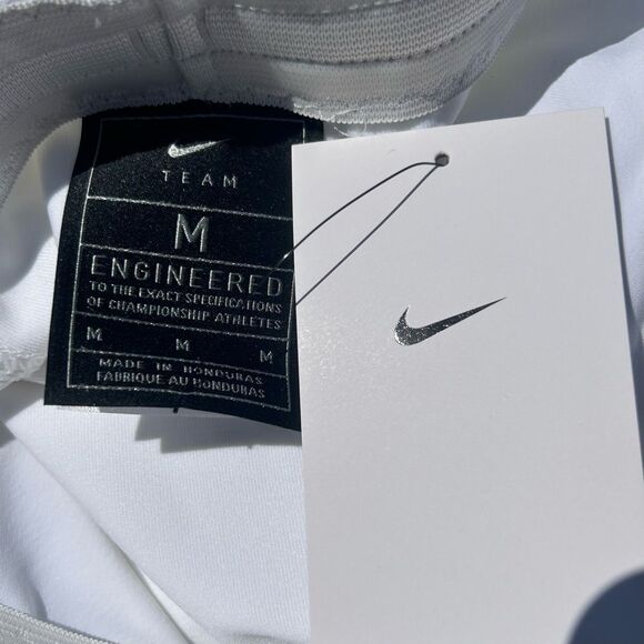 Nike Men's Vapor Untouchable Football Tights Shorts White Size Medium CW3972-100 - Picture 3 of 6